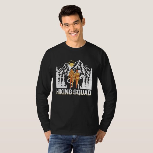 Hiking Squad Camping Hiking Team Outdoor Activity Tシャツ (正面フル)