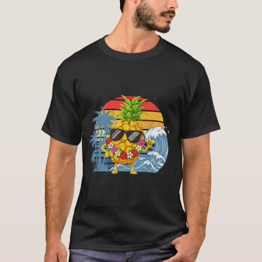 Hilarious Aloha Hawaiian Pineapple Sign Hawaii Sha Tシャツ (正面)