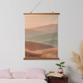 Hills of Gold 吊り下げ型タペストリー (寝室)