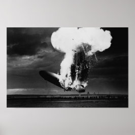 Hindenburg Disaster - Zeppelin Explosion Photo ポスター