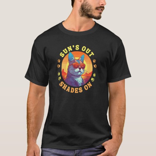 Hip Cat With Sunglasses on the Beach Sun s Out Sha Tシャツ (正面)