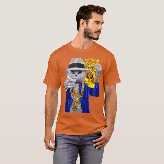 Hip Hop Rapper Cat in Fedora Hat Carrying Music fa Tシャツ (正面フル)