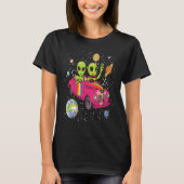 Hippie Alien Space Car  Techno EDM Minimal Spacesh Tシャツ (正面)