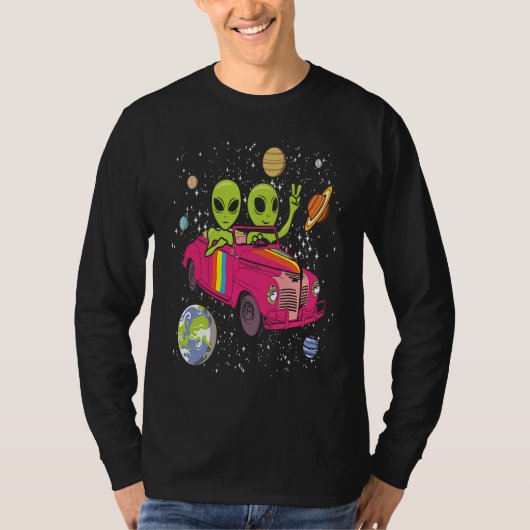 Hippie Alien Space Car Techno EDM Minimal Spacesh Tシャツ (正面)
