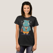 Hippo pajama on Hippopotamus眠っている昼寝 Tシャツ (正面フル)