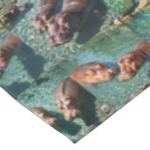 Hippos at 遊: A Pond Paradise テーブルクロス (アングル)