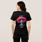 Hippy Boho Mushroom – 60s 70s Fashion トライブレンドＴシャツ (裏面全面)