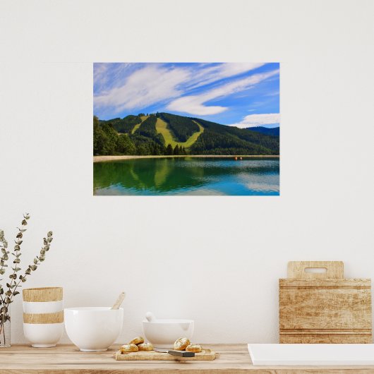 Hirschenkogel in Summer - Water Reflections ポスター (キッチン)