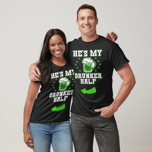 His and Hers Matching Irish Drinking Outfit St Pat Tシャツ (ユニセックス)