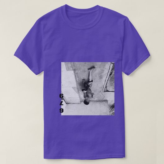 His mother is angry tシャツ (デザイン正面)