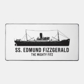 Historic SS Edmund Fitzgerald Mighty Fitz Maritime デスクマット (正面)