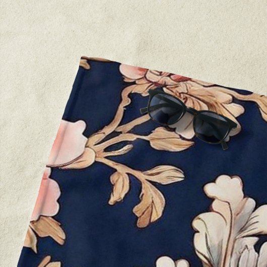 Historisches chinesisches Stoffmuster ビーチタオル (インサイチュ)