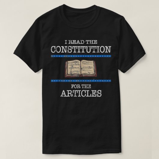 History Teachers Read the Constitution Distressed  Tシャツ (デザイン正面)