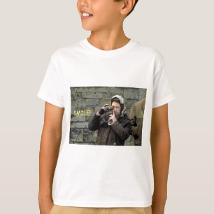 HMクイーンエリザベススマイル! Tシャツ