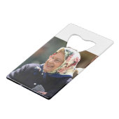 HMクイーンエリザベスII クレジットカード栓抜き (正面アングル)