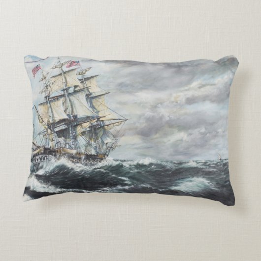 HMフリゲート艦GuerriereのためのUSS憲法の頭部 アクセントクッション (裏面)
