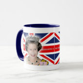 HM Queen Elizabeth II – プロフォト マグカップ (正面左)