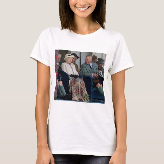 HM Queen Elizabeth II and HRH Prince Charles 2014 Tシャツ (正面)