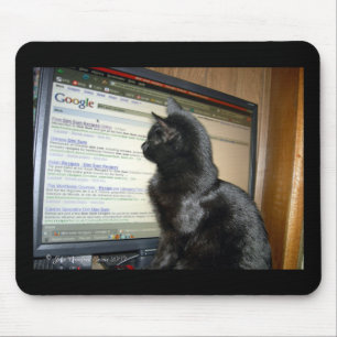 Hmmmmmm…. マウスパッド