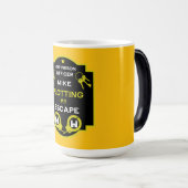 HMP刑務官 モーフィングマグカップ (正面右)