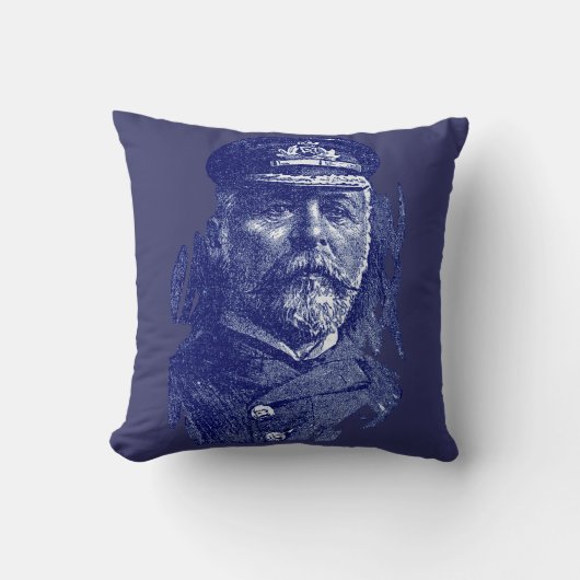 HMS Titanicのジョン・スミス船長 クッション (正面)