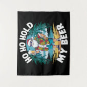 Ho Hoが7月の夏サンタで私のビアクリスマスを開催 タペストリー (正面)