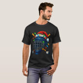 Hockey Helmet Christmas Lights Santa Hat Design Xm Tシャツ (正面フル)