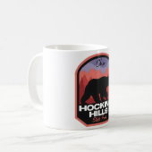 Hocking Hills State Park OH Bear コーヒーマグカップ (正面左)
