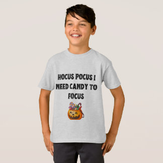 Hocus Pocus：焦点を合わせるにはキャンディが必要 Tシャツ