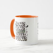 Hocus Pocus Coffee Mug – 集中するにはコーヒーが必要» マグカップ (正面左)