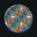 HOGWARTS™ Houses Crosshatched Pattern ペーパープレート<br><div class="desc">HARRY POTTER™ | The Hogwarts House Animals stylized with crosshatching, geometric shapes, and filigree.</div>