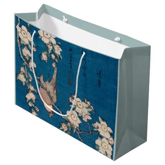 Hokusai著泣くさくらんぼの枝のBullfinch ラージペーパーバッグ (正面アングル)