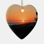HoldenのビーチNCのビーチの日没 セラミックオーナメント (右)