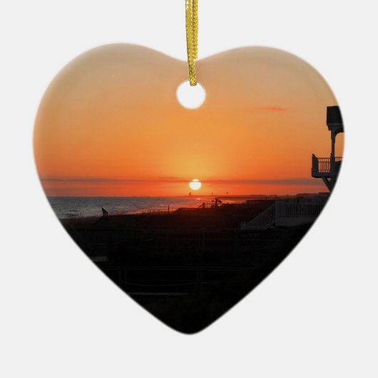 HoldenのビーチNCのビーチの日没 セラミックオーナメント (正面)