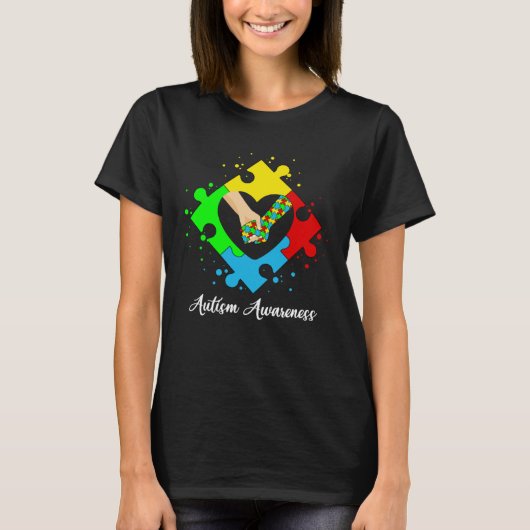 Holding Hands In Heart Puzzle Autism Awareness Sup Tシャツ (正面)