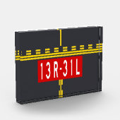 Holding Point Marking 13R-31L フォトブロック (左)