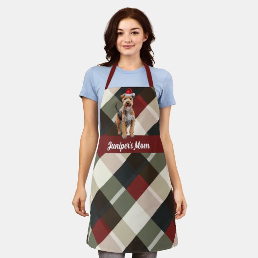 Holiday Plaid Lakeland Terrier Santa Dog Christmas エプロン (着用した状態)