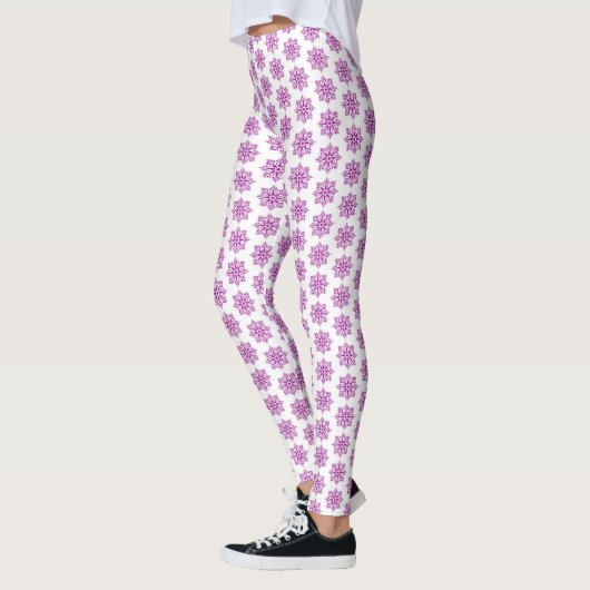 Holiday Snowflake Plaid Pattern Pink Leggings レギンス (左)