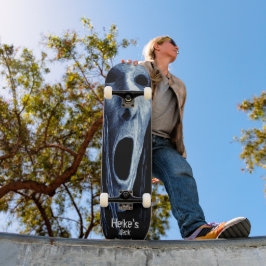 Hollow-eyed phantom witch etching on blue-black スケートボード