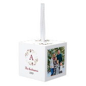 Holly Berry Wreath Monogram Family Photo キューブオーナメント (裏面アングル)