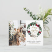 HOLLY Burgundyフローラパインフォトクリスマスカード 招待状 (スタンド正面)