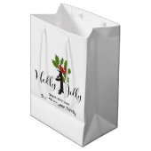 Holly Jolly Cute Funny Penguin Christmas ミディアムペーパーバッグ (正面アングル)