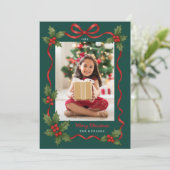 Holly Ribbon Green Merry Christmas Photo シーズンカード (スタンド正面)
