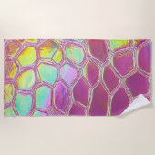 Holographic pink y2k aesthetic metallic cyber chic ビーチタオル (正面)