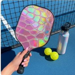 Holographic pink y2k aesthetic metallic cyber chic ピックルボールラケット