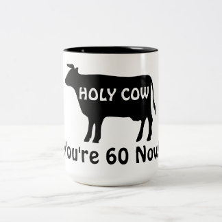 Holy Cow You're 60 Now Funny Birthday ツートーンマグカップ
