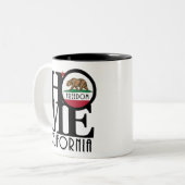 HOME Freedom California 11oz ツートーンマグカップ (正面左)