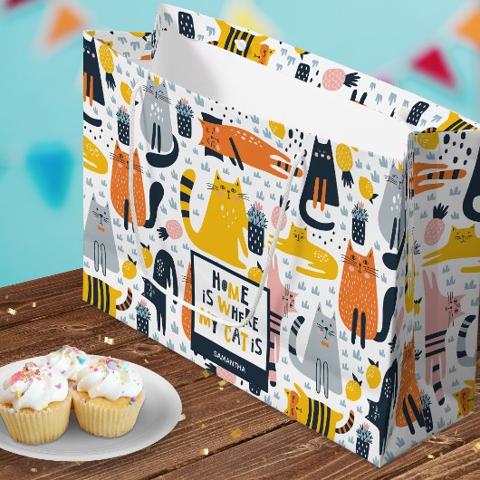 Home is My Cat モノグラムの Where Pattern Name ラージペーパーバッグ