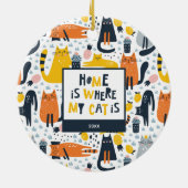 Home is Where My Cat モノグラムの Is Year Christmas セラミックオーナメント (裏面)
