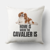 Home Is Where the Cavalier Is Throw Pillow クッション (正面)